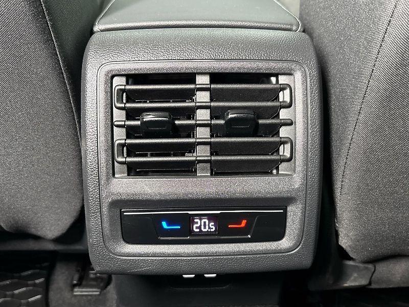 Volkswagen Golf People DSG - fotka 22 z 28