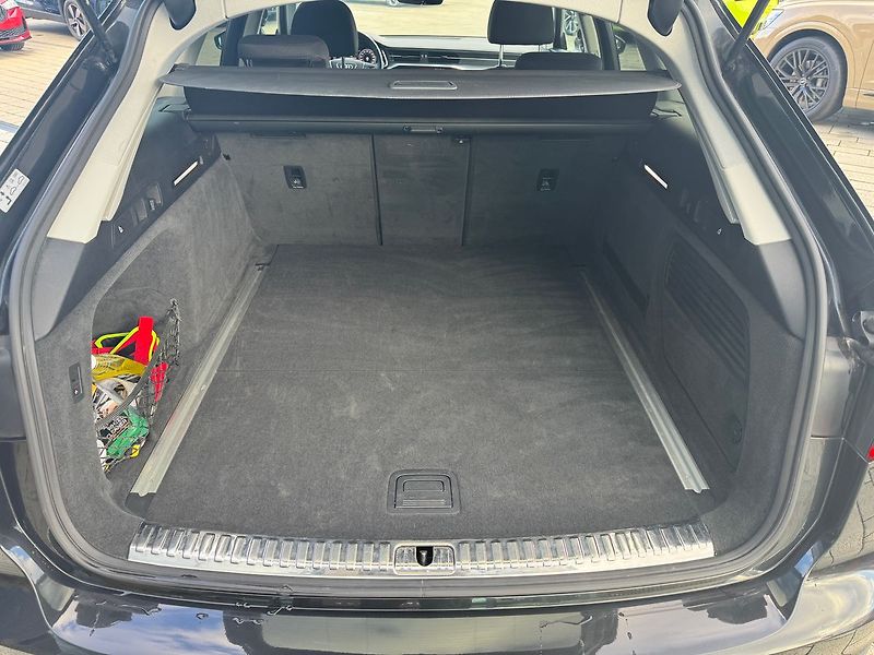 Audi A6 2,0TDI 150kW Tažné, Matrix - fotka 19 z 23