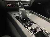 Volvo XC60 B5 AWD CORE AUT CZ - náhled 26