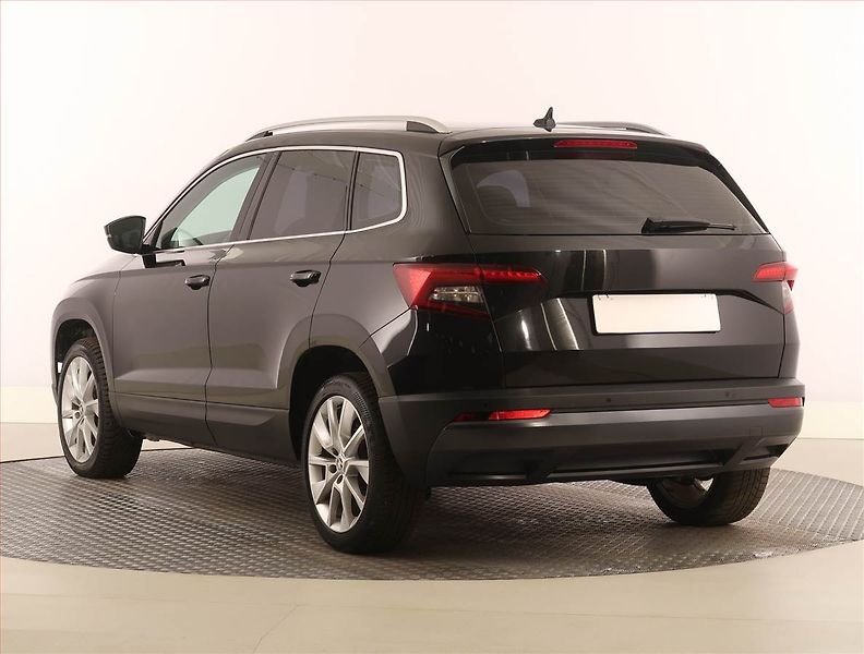 Škoda Karoq (2021) Style 2.0 TDI, Serv.kniha - fotka 4 z 25