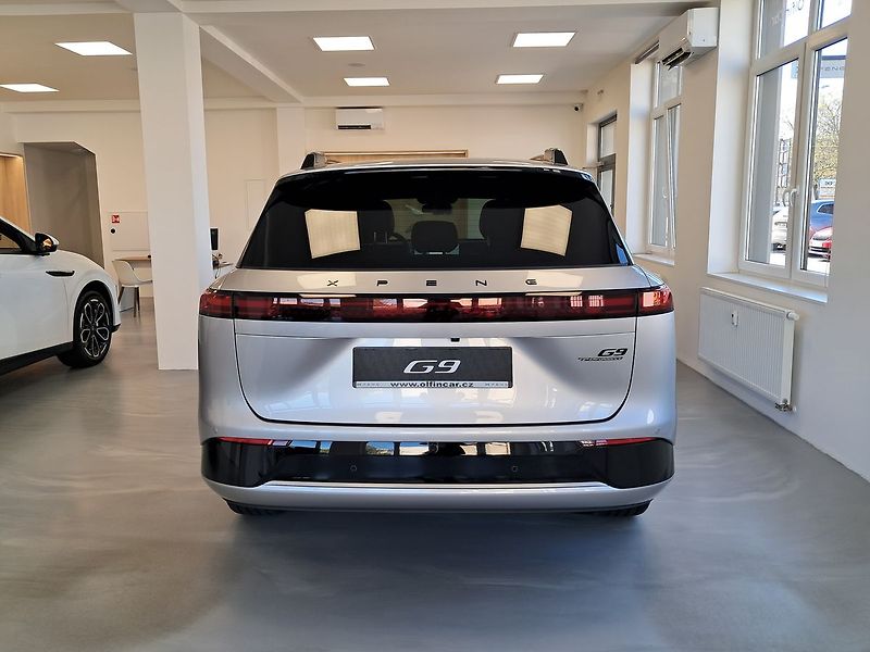 Xpeng G9 (2026) AWD Performance AKCE - fotka 4 z 6