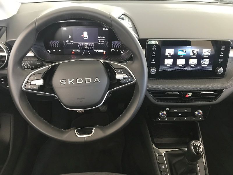 Škoda Fabia (2025) SELECTION 1,0 TSI - fotka 5 z 24