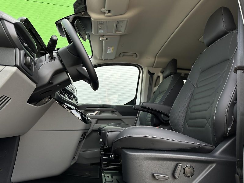 Ford Tourneo Custom - fotka 14 z 51