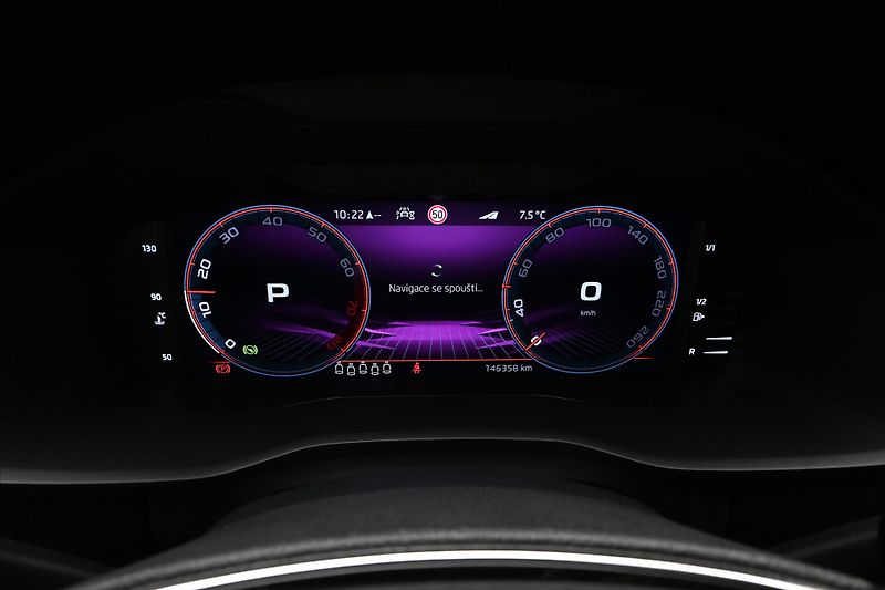 Škoda Kodiaq 1,5 TSI 110kW DSG Sportline 7/ - fotka 17 z 33