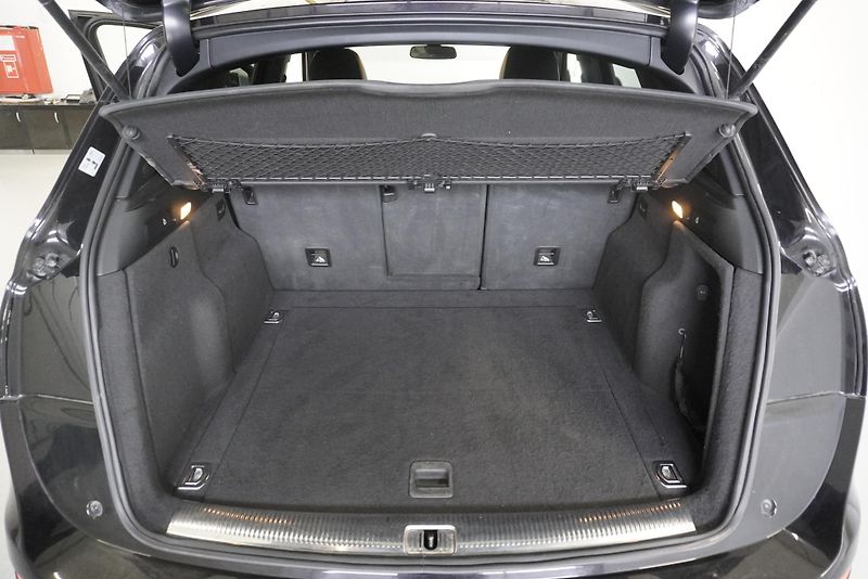 Audi SQ5 3.0 TDi QUATTRO AUTOMAT - fotka 25 z 39