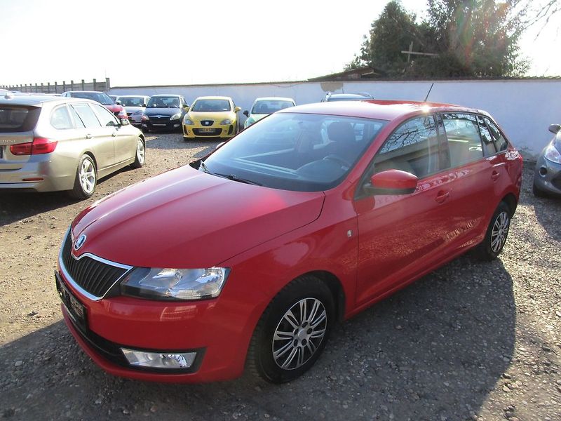 Škoda Rapid 1,2TSI-63KW-NOVÉ KOTOUČE+PRUŽ - fotka 3 z 19