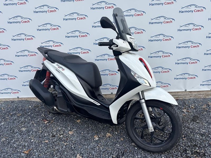 Piaggio Medley 125 (2022) 125 ABS, SPORT - fotka 3 z 10