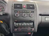Volkswagen Touran (2012) 2.0 TDI, Automat, Tempomat - náhled 12