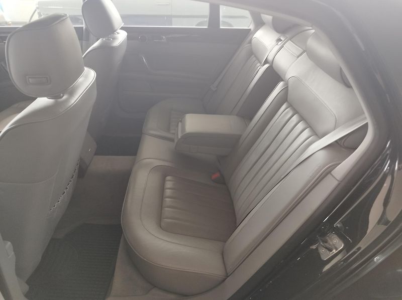 Volkswagen Phaeton (2008) 3,0TDI,171KW,4X4,LED,ALU,KŮŽE - fotka 11 z 39