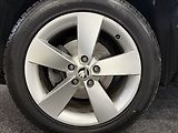 Škoda Karoq 1,6 TDI Ambition+ po servisu! - náhled 28