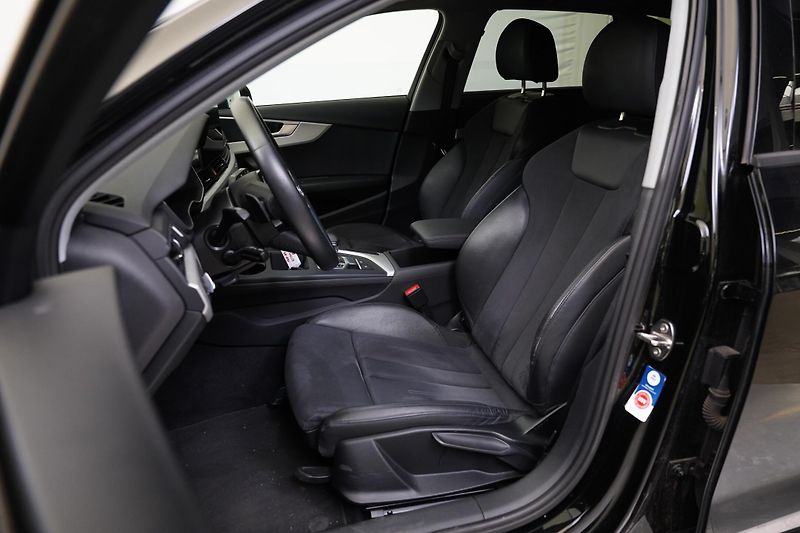 Audi A4 - fotka 5 z 6