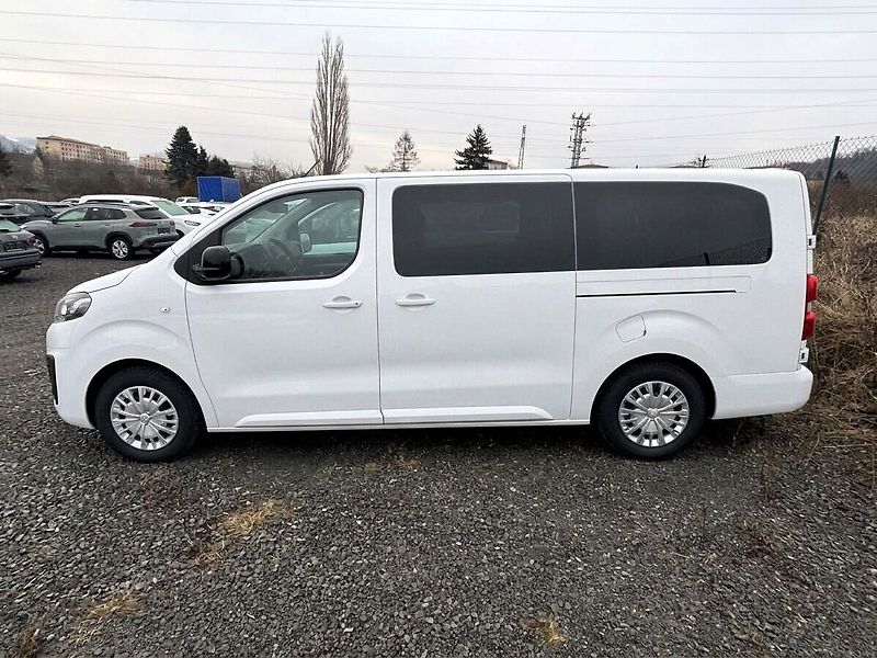 Toyota ProAce Verso 2,2 L2 Business + Mobility pak - fotka 4 z 7