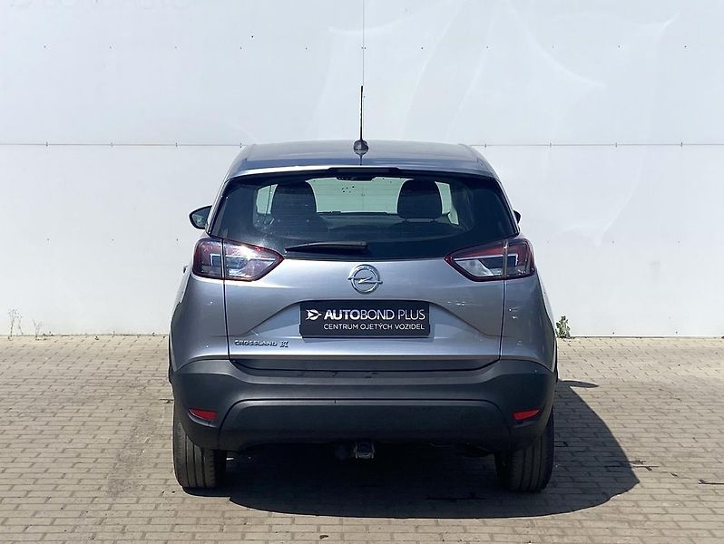 Opel Crossland X 1.2 i 61kW Enjoy Tažné - fotka 9 z 19