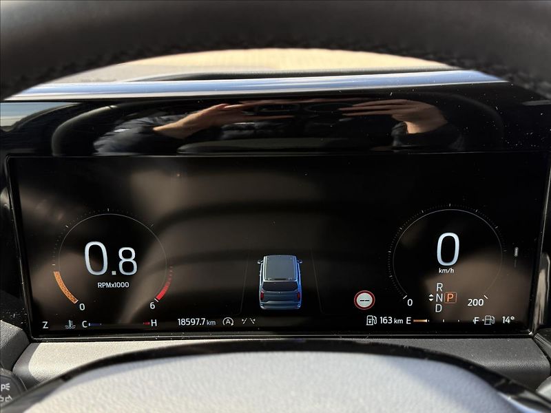 Ford Tourneo Custom 2,0 EcoBlue 125 kW Titanium L2 - fotka 24 z 32