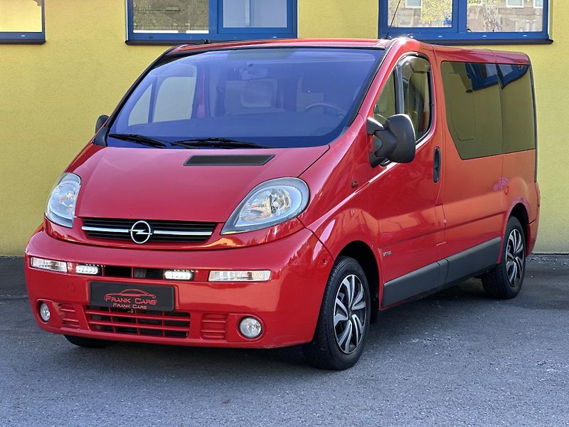 Opel Vivaro (2004) 1.9CDTI/74kW *SPACÍ VESTAVBA  - fotka 1 z 36