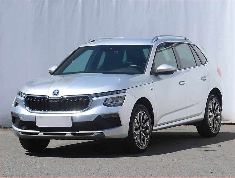 Škoda Kamiq (2025) 1.0 TSI, Drive - fotka 2 z 21