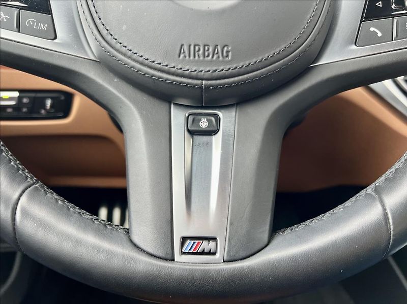 BMW Řada 3 330D xDrive M SPORT záruka - fotka 27 z 57