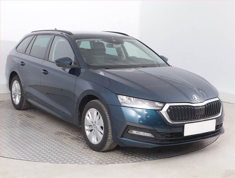 Škoda Octavia (2023) Ambition 2.0 TDI, Automat - fotografie inzerátu