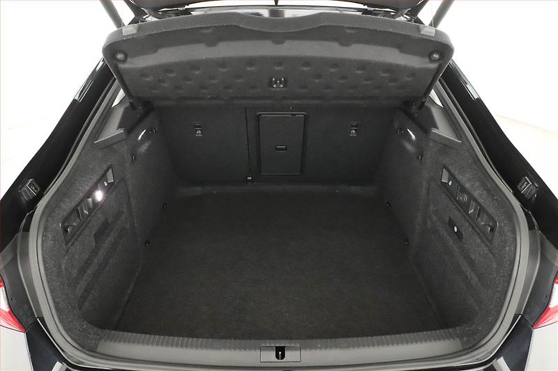 Škoda Superb (2020) Style 2.0 TDI, Automat, ČR - fotka 11 z 19