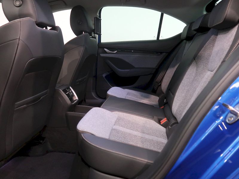 Škoda Octavia (2024) TOP SELECTION 2.0TDI 110KW DSG - fotka 17 z 31