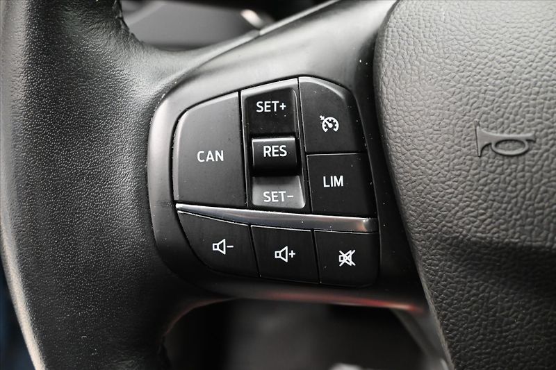 Ford Focus 2,0 Ecoblue 110 kW AT8 Záruka - fotka 22 z 31