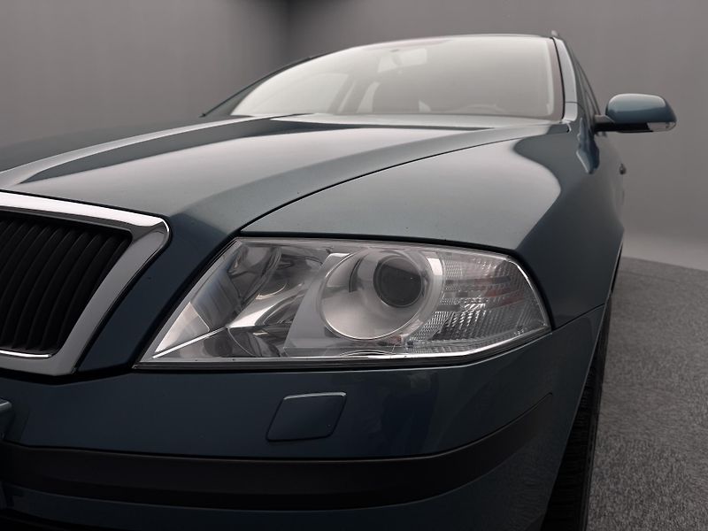Škoda Octavia 1.9 TDI COMBI CZ 1.maj - fotka 19 z 28