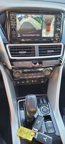 Mitsubishi Eclipse Cross (2018) 1,5T-MiVeC 120kW 4WD „TOP“ - fotka 20 z 47