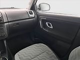 Škoda Fabia (2009) 1.4 TDI, rezervace - náhled 8