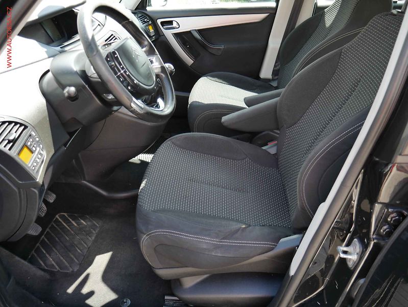 Citroën Grand C4 Picasso (2009) 1.6VTi 7míst, AC, TZ, park - fotka 9 z 19