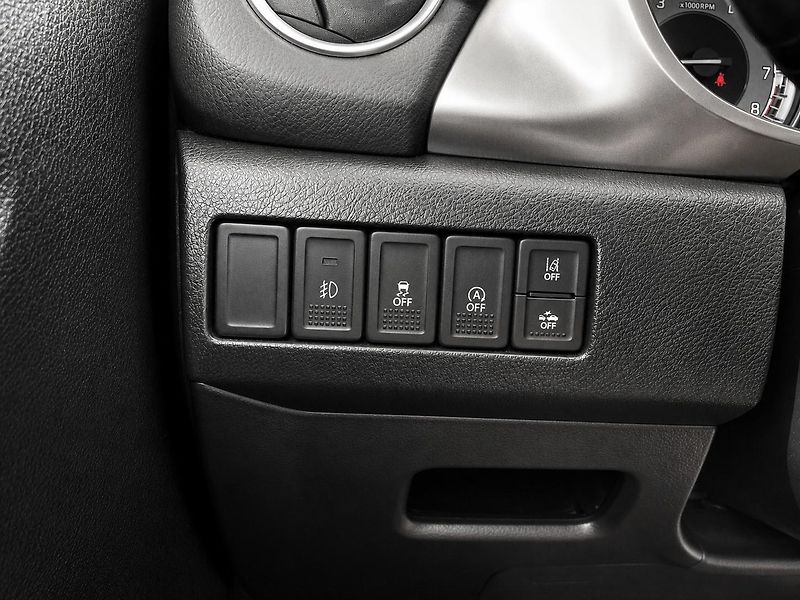 Suzuki Vitara (2021) 1.4 BoosterJet Hybrid - fotka 25 z 33