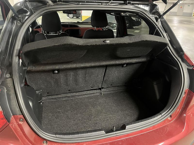 Toyota Yaris (2020) 1,5 Hybrid - fotka 7 z 8