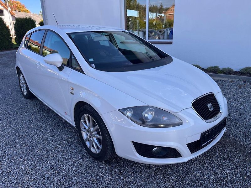 Seat Leon (2012) 1.2 TSI TOP STAV - fotka 1 z 25