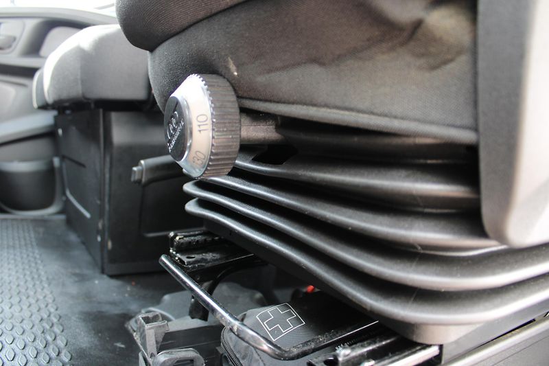 Iveco Daily 35S160 2,3 Hi-Matic XXL 18cm3 - fotka 17 z 22