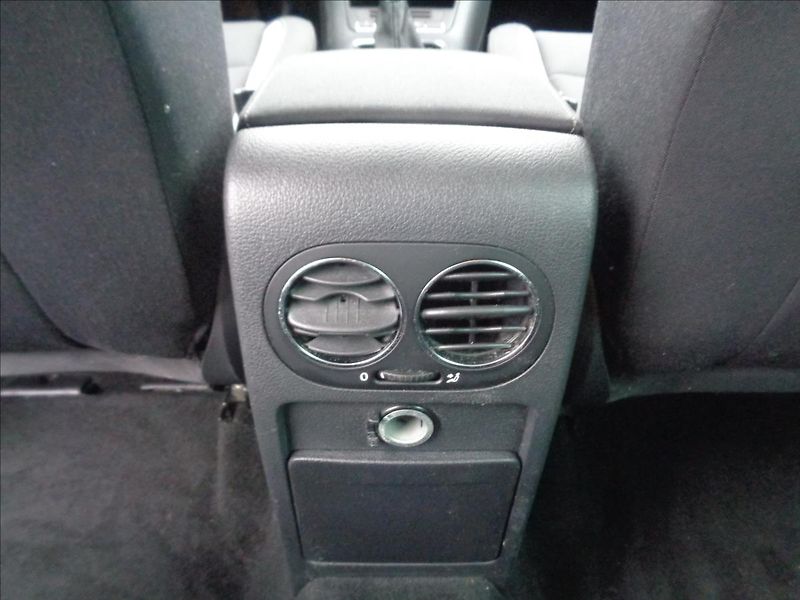 Volkswagen Golf Plus 1,4 - fotka 11 z 18