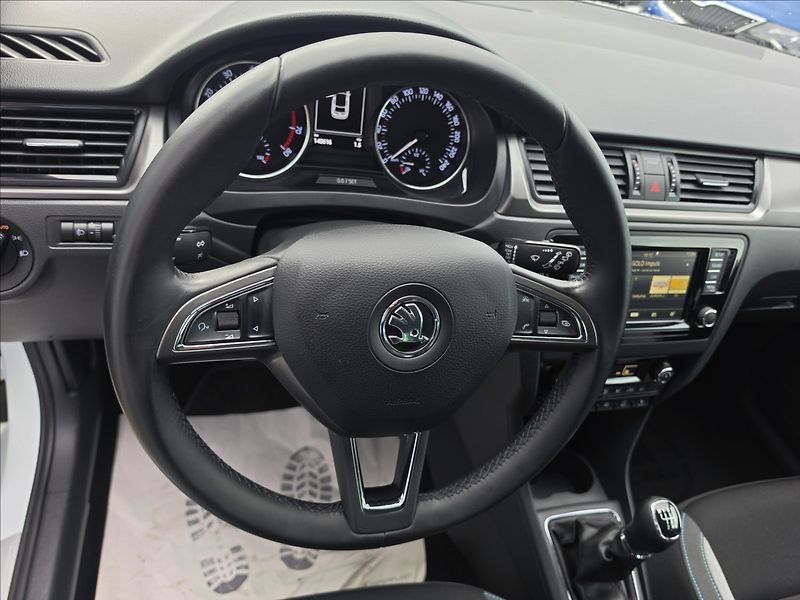 Škoda Rapid 1,2 TSi 81KW Style Tempomat - fotka 12 z 46