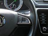Škoda Superb - náhled 12