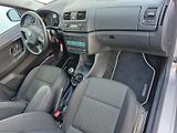 Škoda Roomster (2012) Scout 1.6 TDI 66 kW - náhled 19