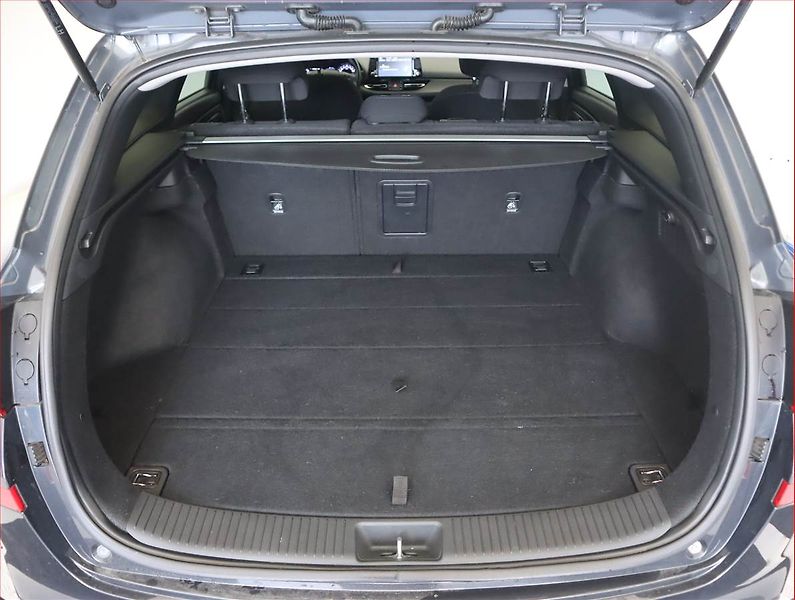 Hyundai i30 (2022) 1.5 DPI, Serv.kniha, Tempomat - fotka 14 z 18