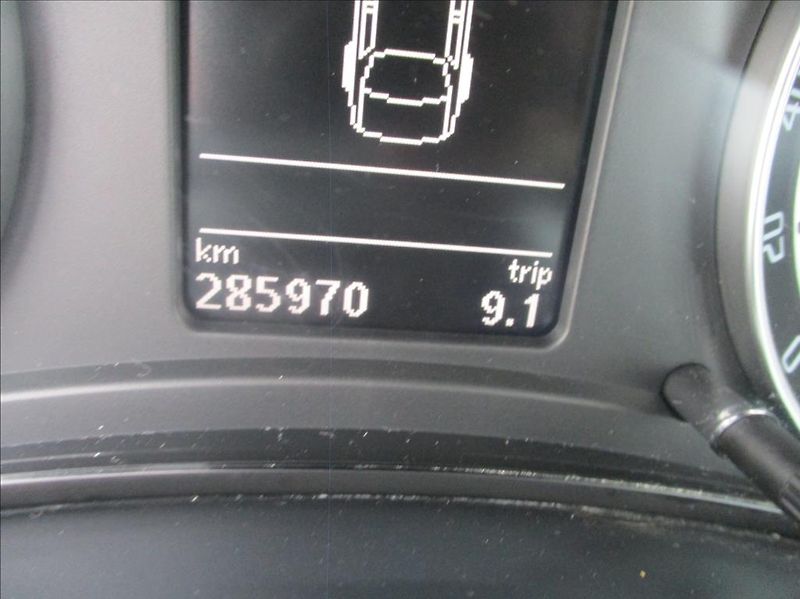 Škoda Octavia 2,0 TDI RS, aut.klima,tažné, - fotka 20 z 38