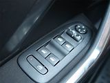 Peugeot 2008 (2015) 1.2 PureTech, Navi, Tempomat - náhled 17