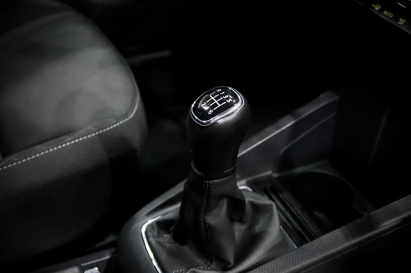 Škoda Fabia 3 1.0 TSI 81 kW - fotka 19 z 35