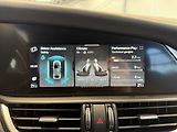 Alfa Romeo Giulia (2025) 2.0 Turbo 280k AT8 AWD  INTENS - náhled 10
