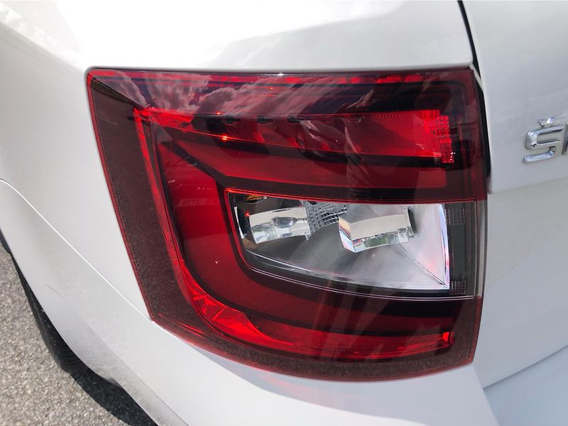 Škoda Octavia 1,4 TGI  STYLE - fotka 26 z 28