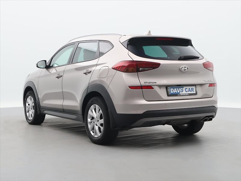 Hyundai Tucson 1,6 CRDI 85kW Style CZ 121tkm - fotka 5 z 34