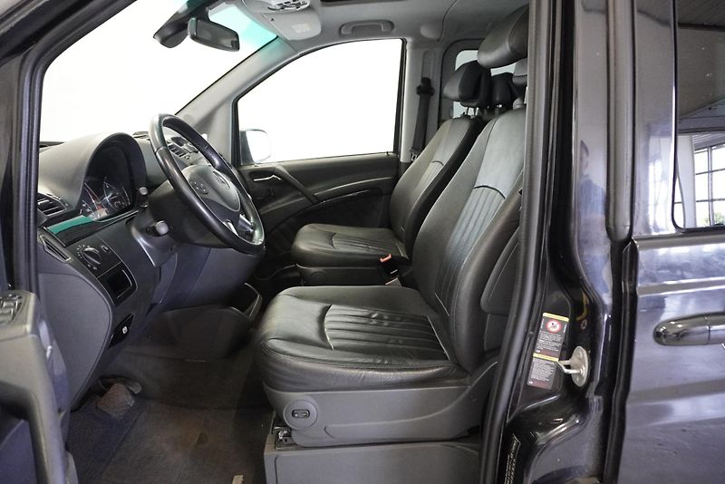 Mercedes-Benz Viano 3.0 CDI 165kW,7 MÍST,TAŽNÉ - fotka 11 z 26