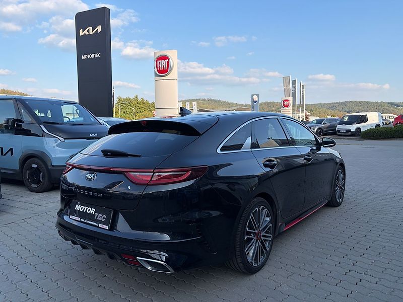 Kia Pro_Ceed 1.6 T-GDI 150kW GT - fotka 3 z 9