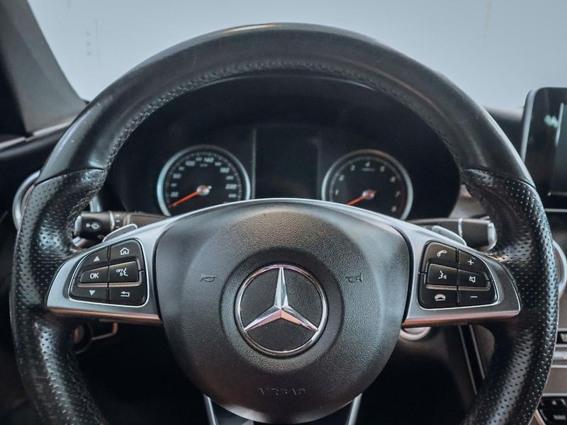 Mercedes-Benz Třídy C C 200 coupe AMG - fotka 14 z 31