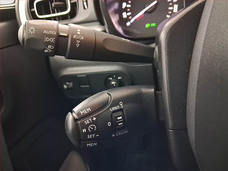 Citroën C3 (2021) Feel Pack 1.2 PureTech - fotka 16 z 20