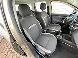 Dacia Duster 1,6 i,,84kW,serv.hist.,STK 1/2 - náhled 17