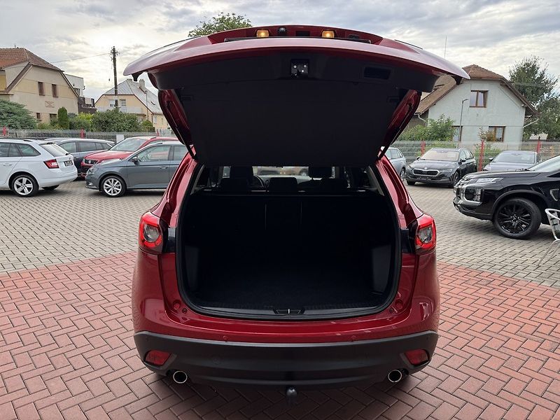 Mazda CX-5 (2016) 2.0i G-165 LED Navi Kamera - fotka 21 z 47